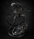 Figura Predalien en Resina Premium – El Híbrido Perfecto