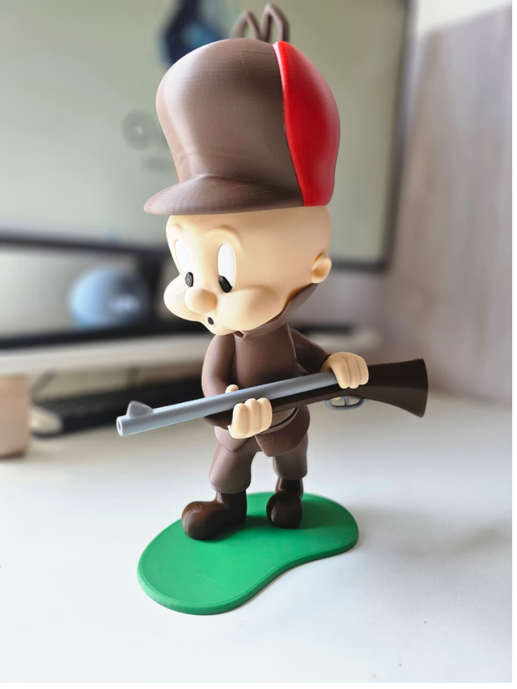 Figura Decorativa Elmer Gruñón 30 cm Coleccionable en PLA